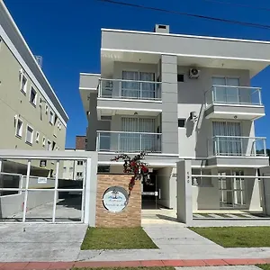 apartamento-na-praia-de-palmas-governador-celso-ramos.santa-catarina-brasil.com/